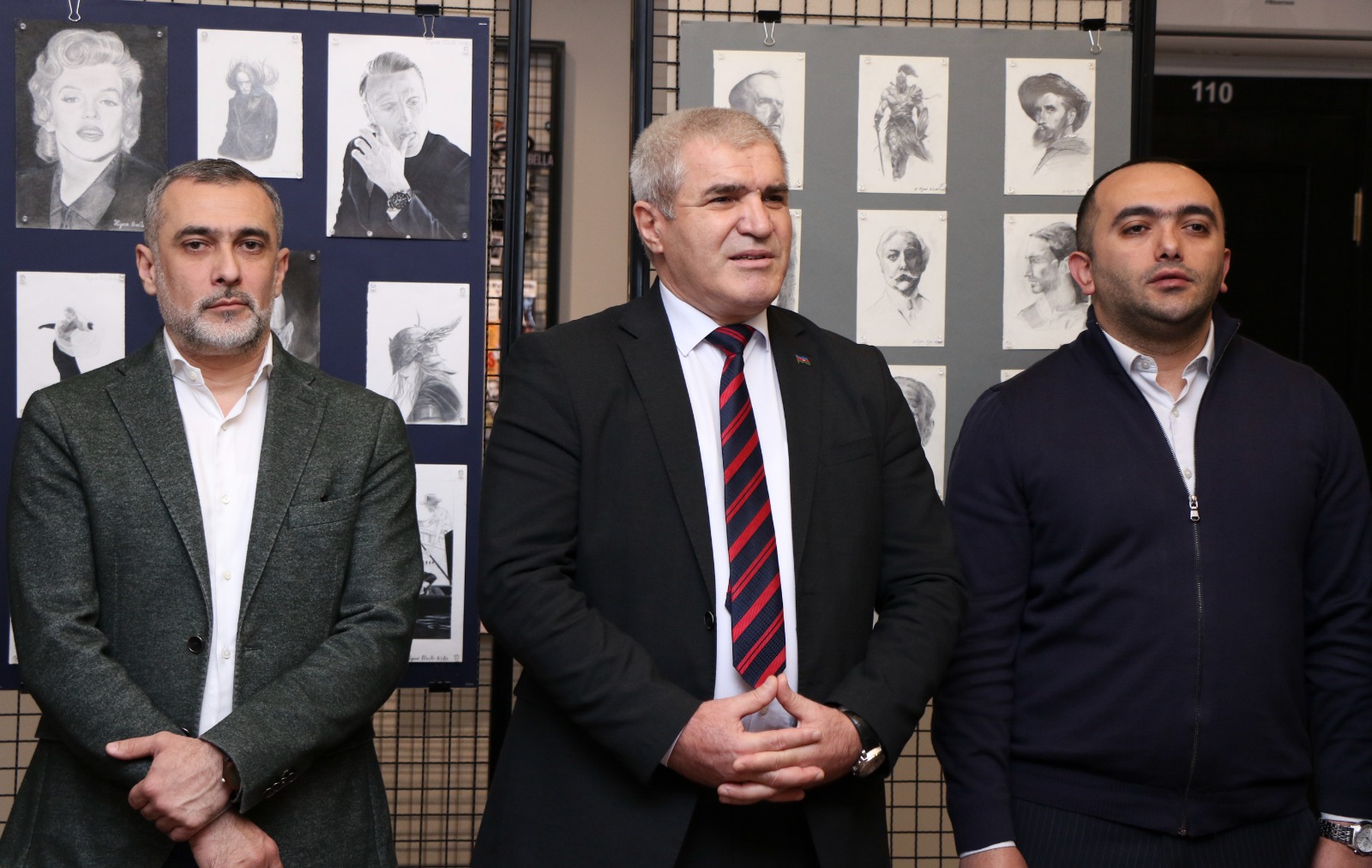 AzMİU-da tələbələrin əl işlərindən ibarət sərgi açılıb