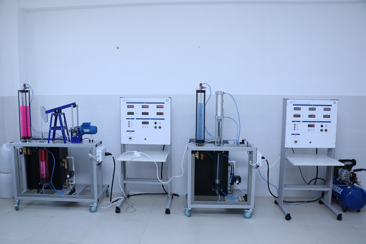 AzMİU-da üç yeni laboratoriya istifadəyə verilib