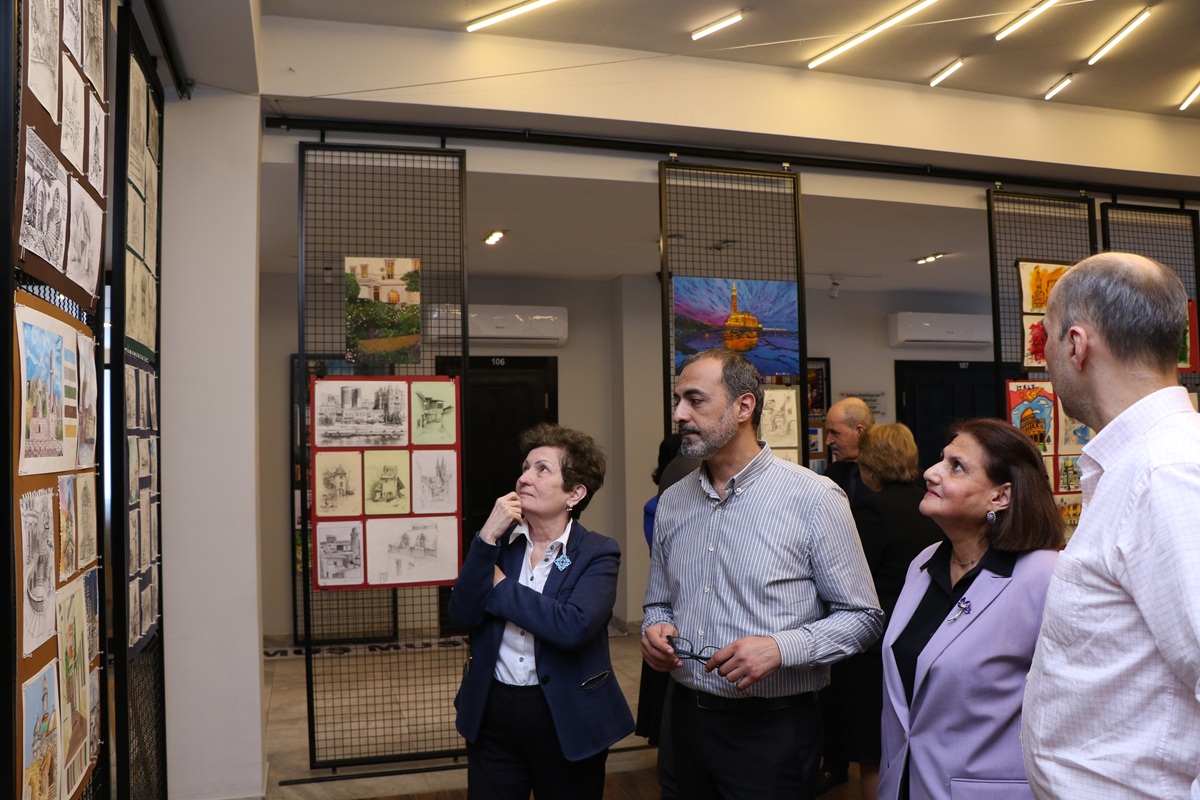 AzMİU-da “Urban” adlı yaradıcılıq sərgisi açılıb