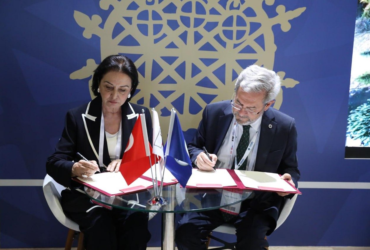 AzMİU ilə Ankara Universiteti arasında əlaqələr genişlənir 