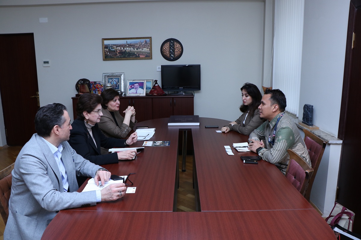 AzMİU Malayziyanın nüfuzlu universiteti ilə əməkdaşlığa başlayır 