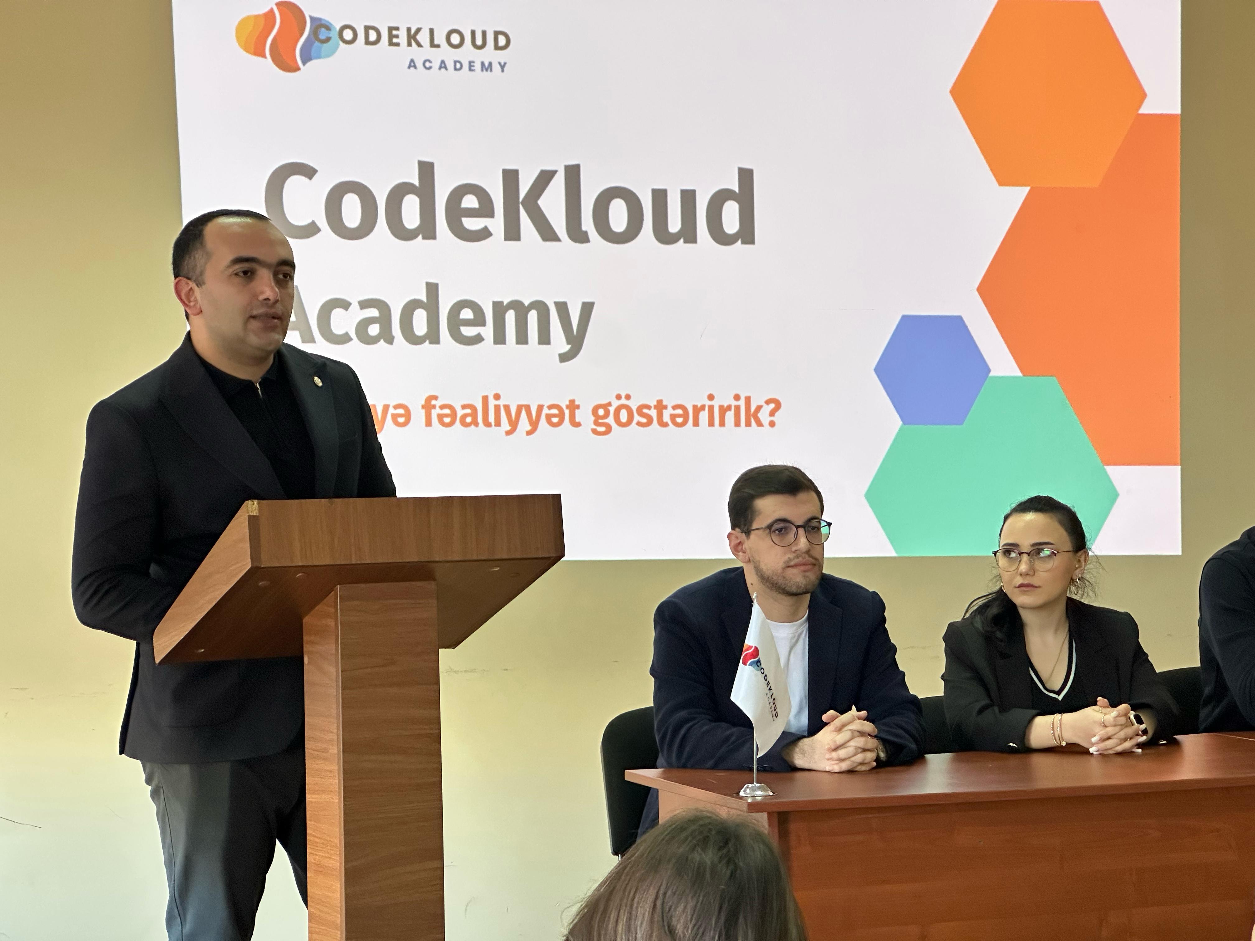 AzMİU-nun 50 illik yubileyi ərəfəsində növbəti seminar keçirilib 