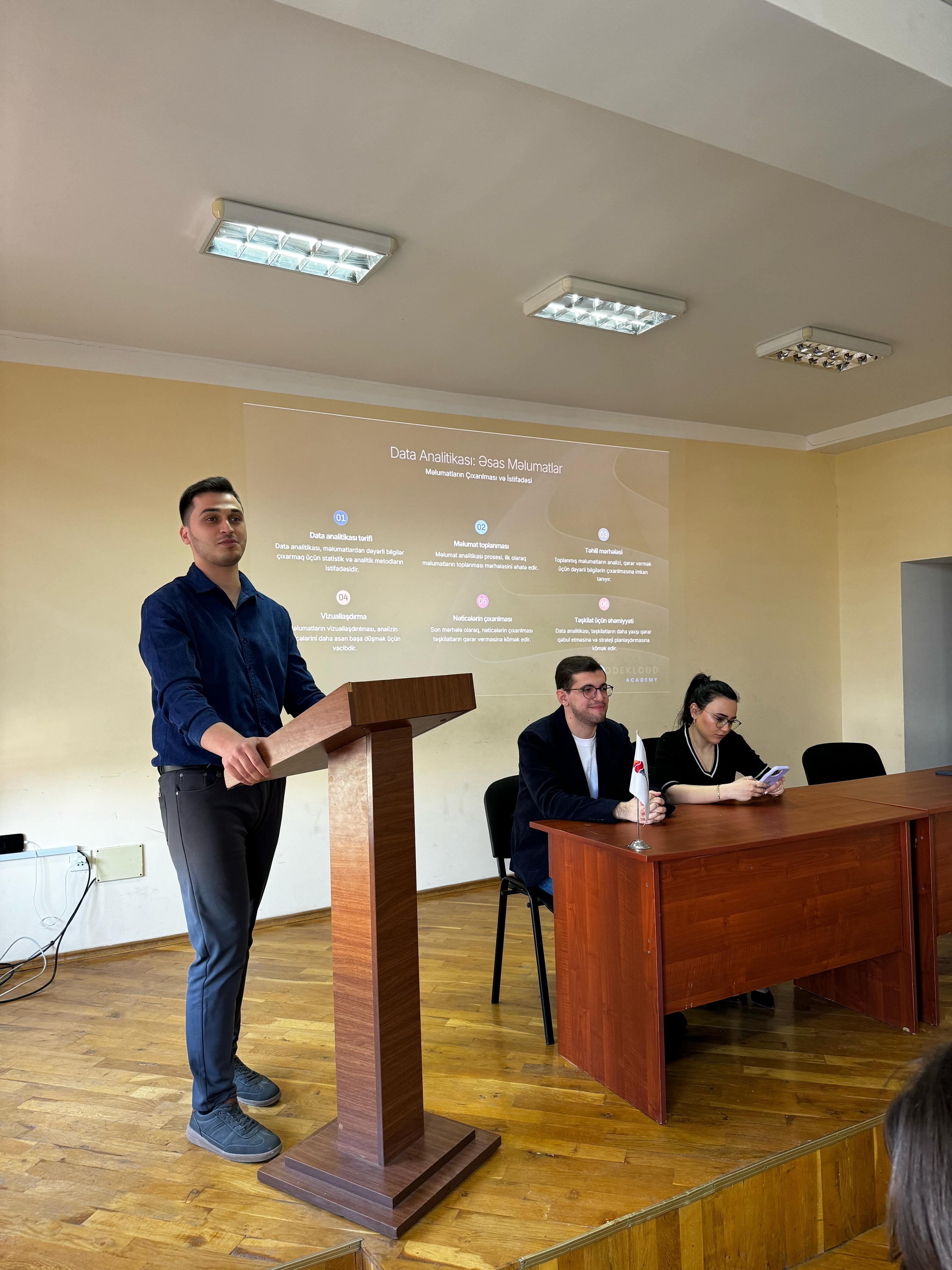 AzMİU-nun 50 illik yubileyi ərəfəsində növbəti seminar keçirilib