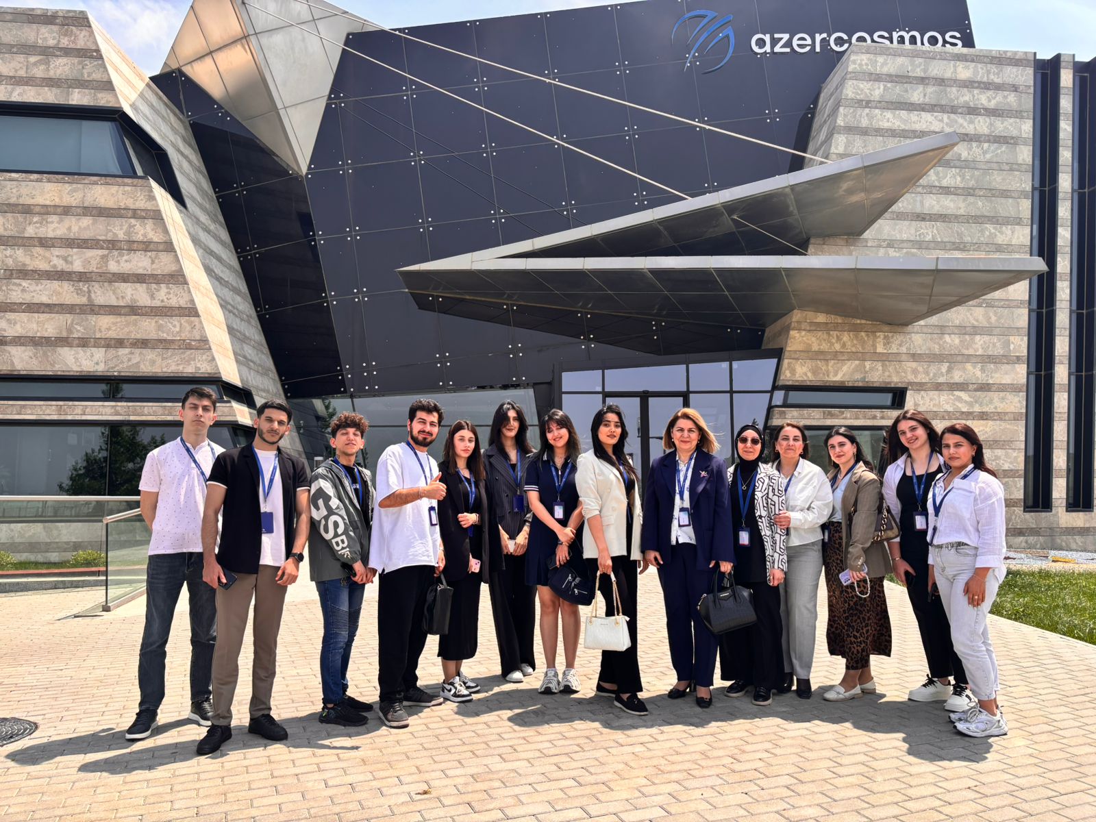 AzMİU tələbələri Kosmik Agentliyin Mərkəzində olublar 