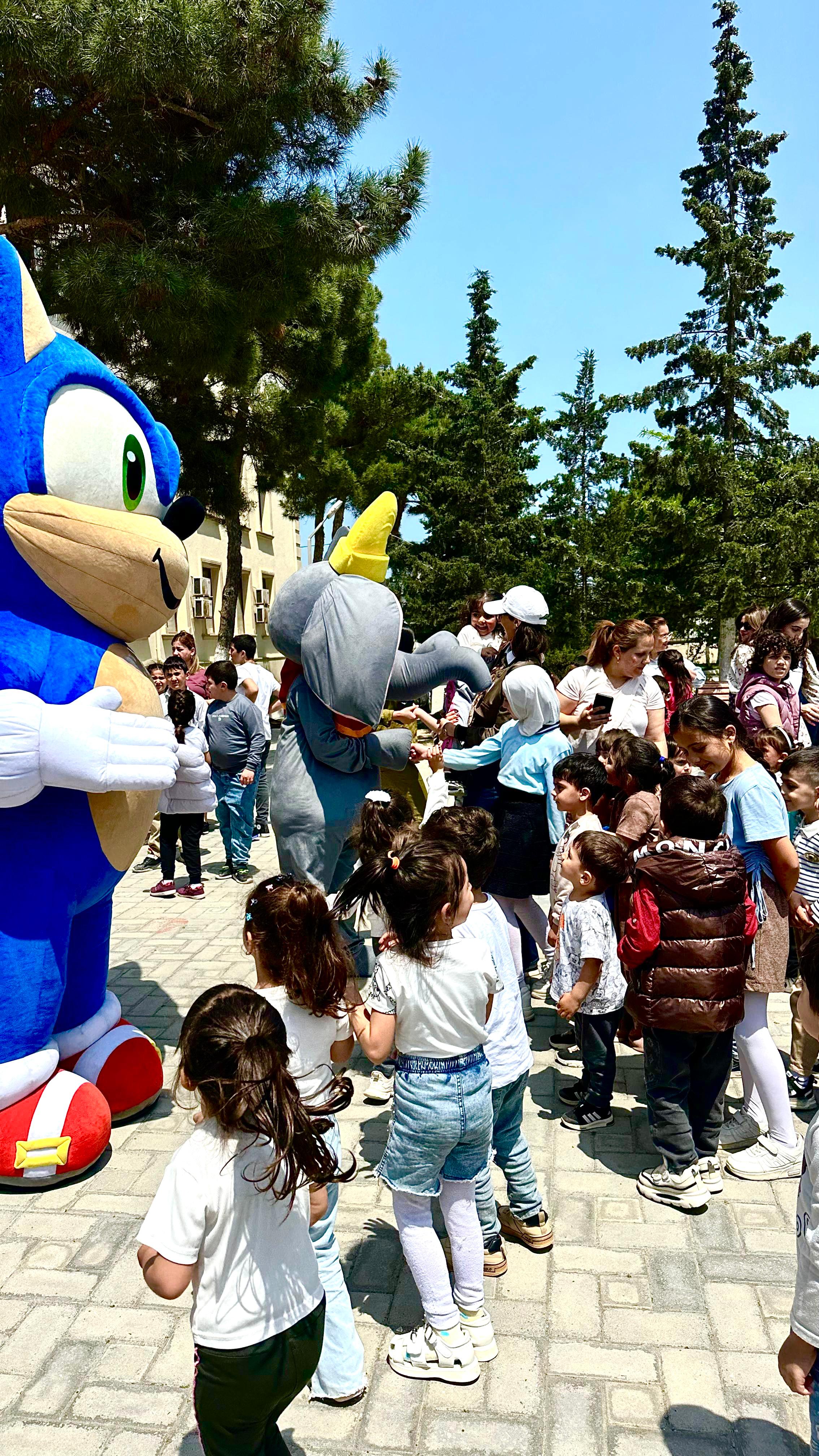 AzMİU tələbələri sosial yönümlü xeyriyyə tədbiri gerçəkləşdirib