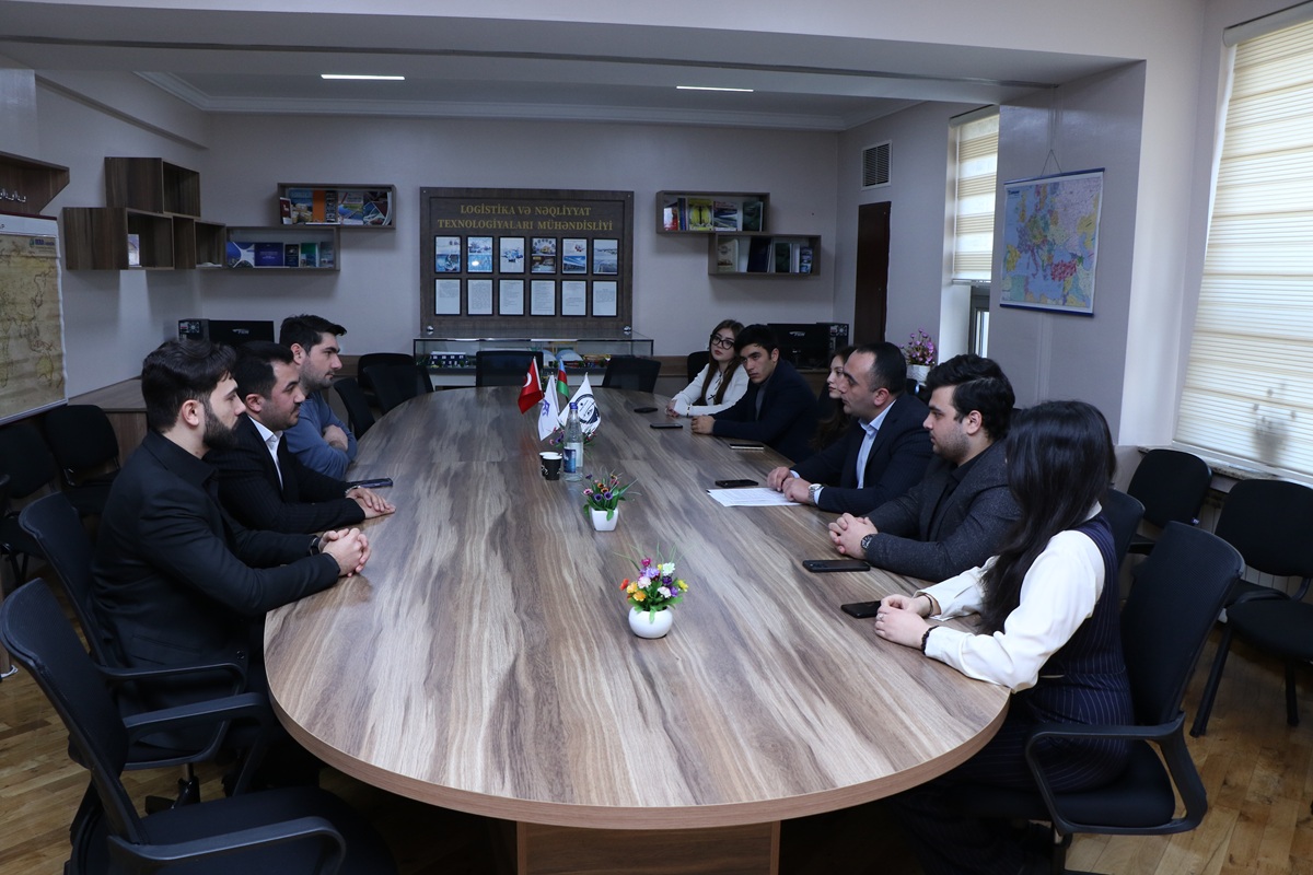 AzMİU tələbələrin fərdi inkişafını dəstəkləyən yeni layihəyə imza atıb 