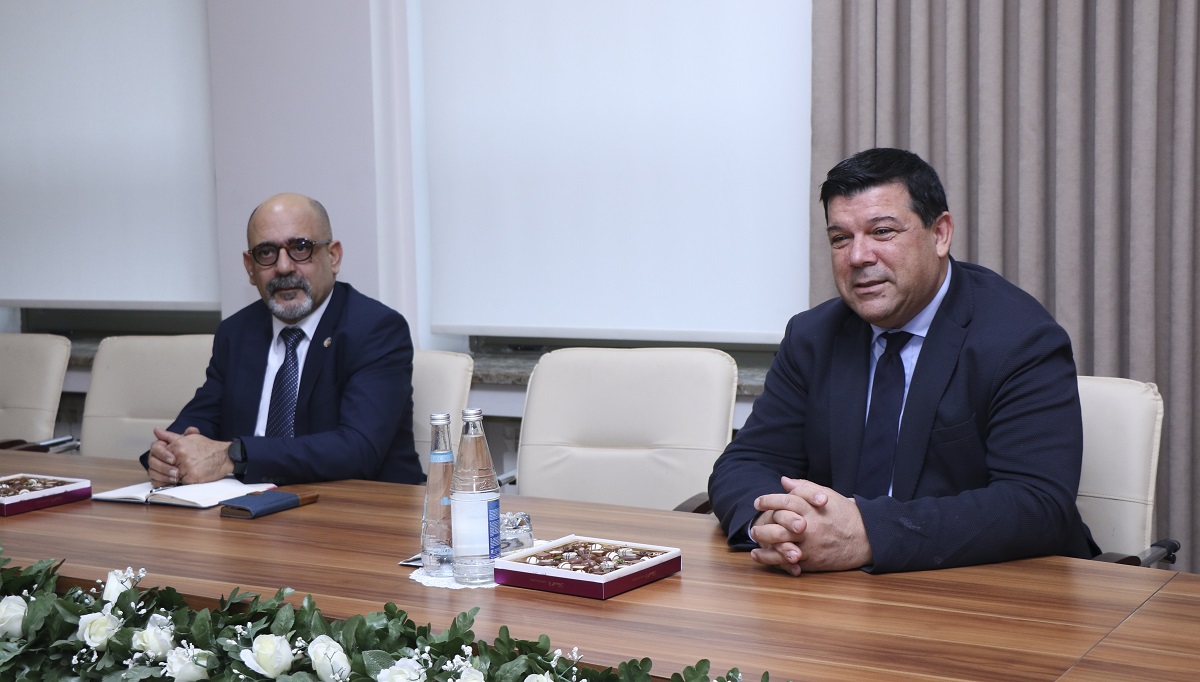 AzMİU Türkiyənin Doğu Akdeniz Universiteti ilə əməkdaşlıq edəcək