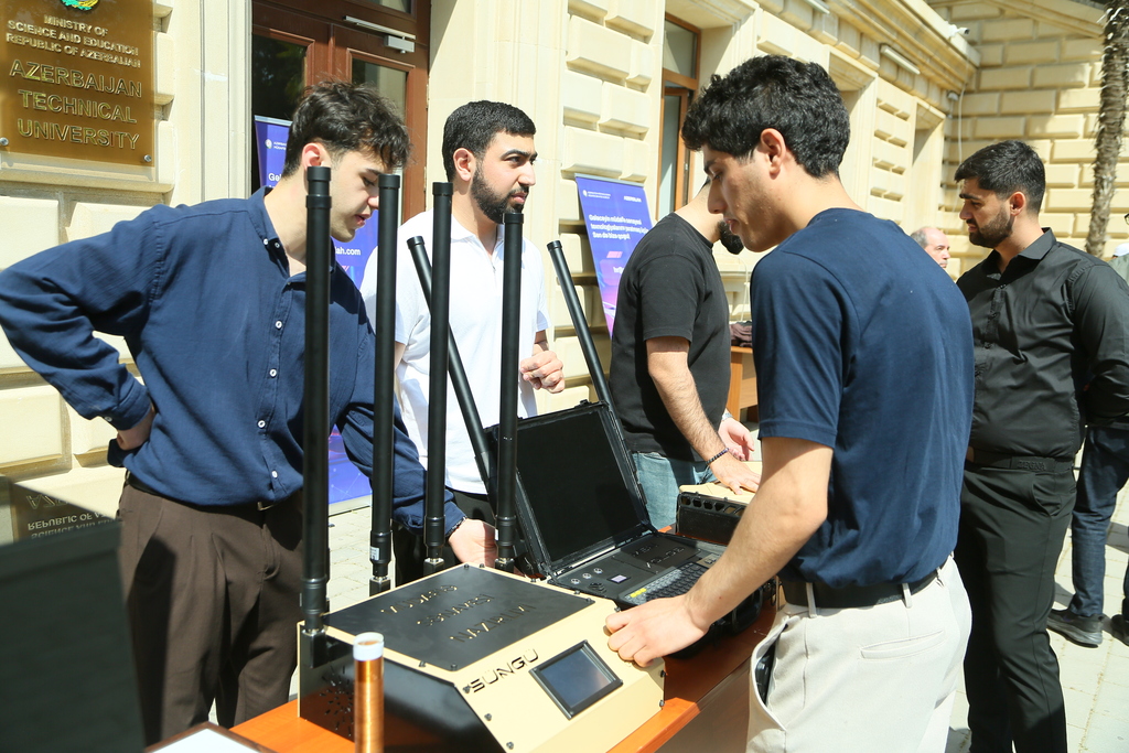 AzTU-da “Açıq qapı” günü keçirilib