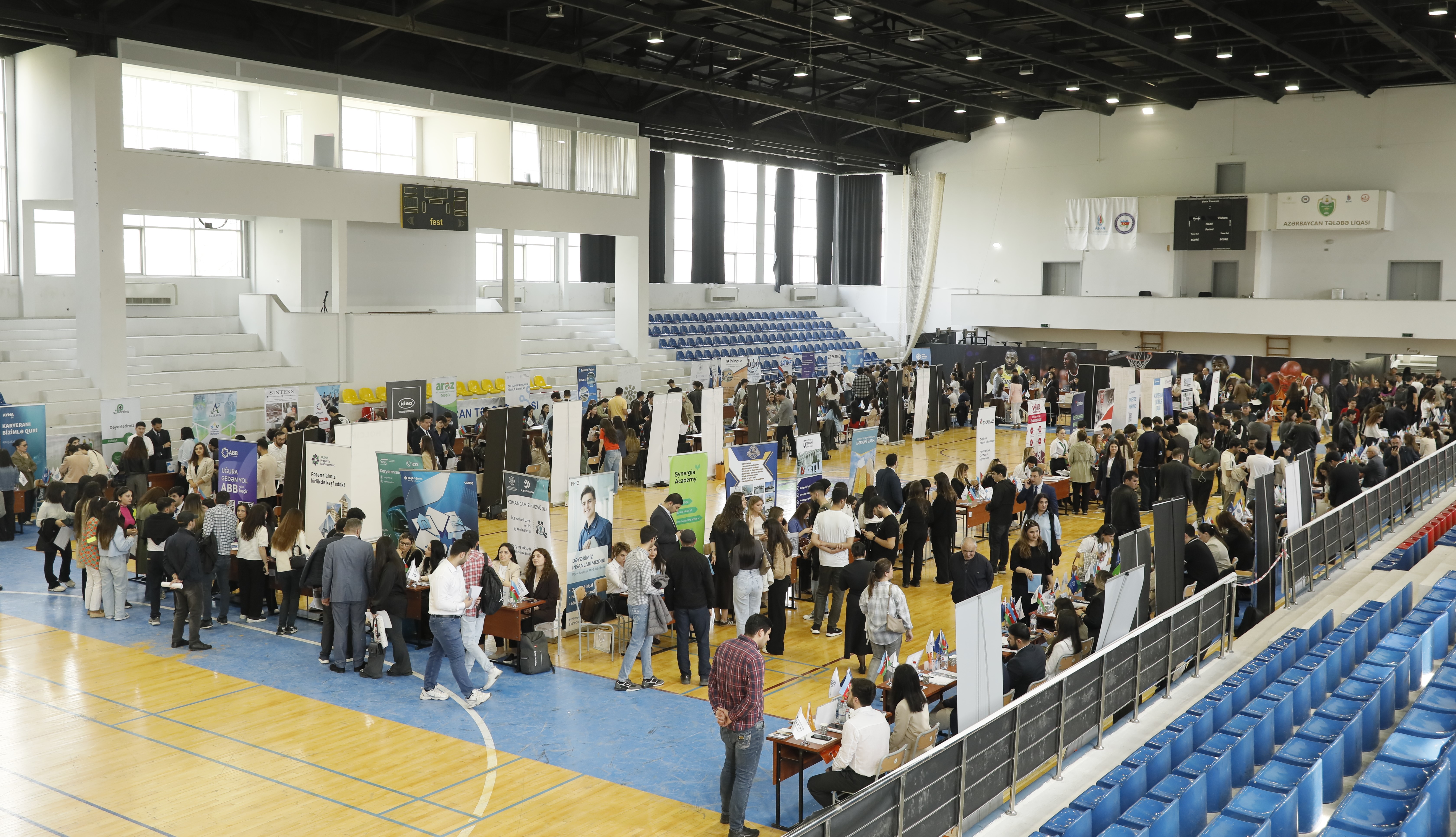 AzTU-da əmək yarmarkası keçirilib 