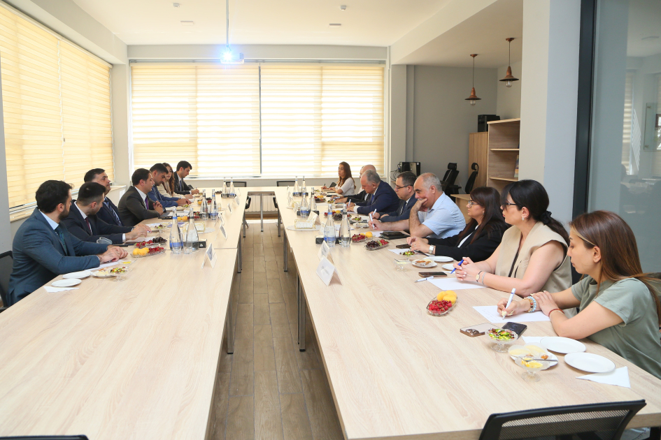 AzTU-da “Kadr indeksi” pilot layihəsinin nəticələrinə dair görüş keçirilib 