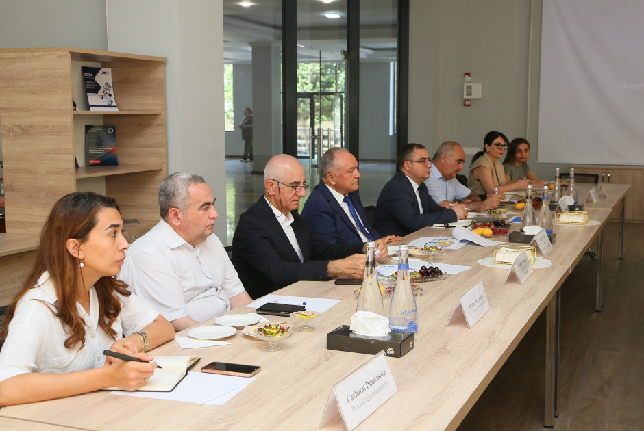 AzTU-da “Kadr indeksi” pilot layihəsinin nəticələrinə dair görüş keçirilib