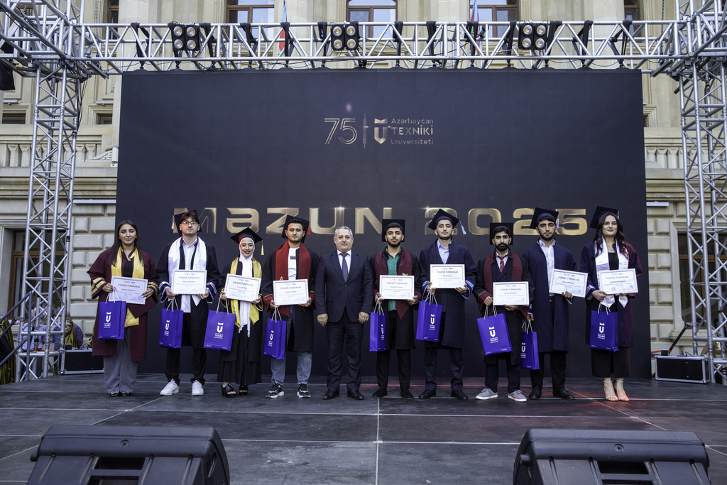 AzTU-da “Məzun günü-2025” tədbiri keçirilib