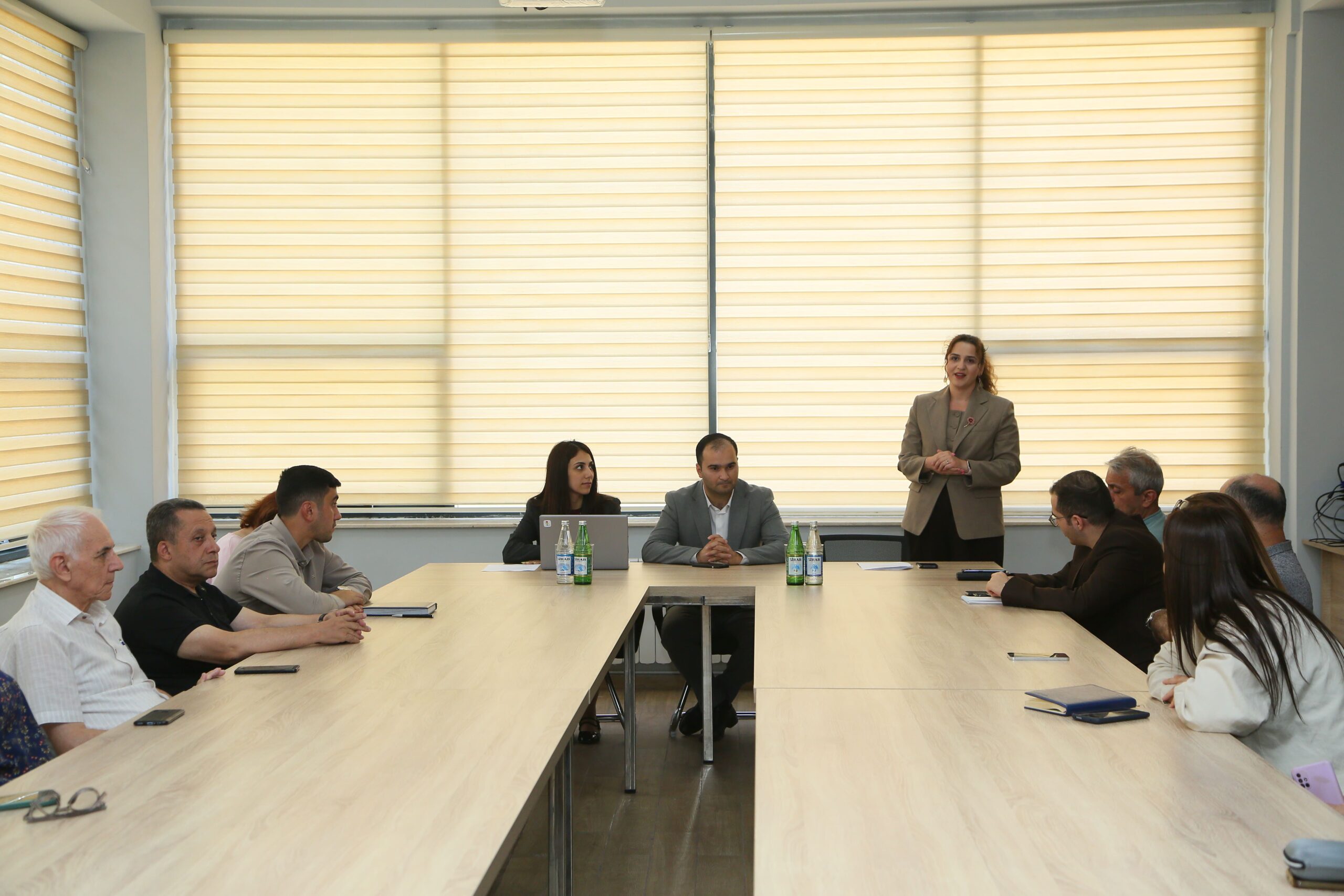 AzTU-da “TəhsilPlus” kartı ilə bağlı görüş keçirilib 