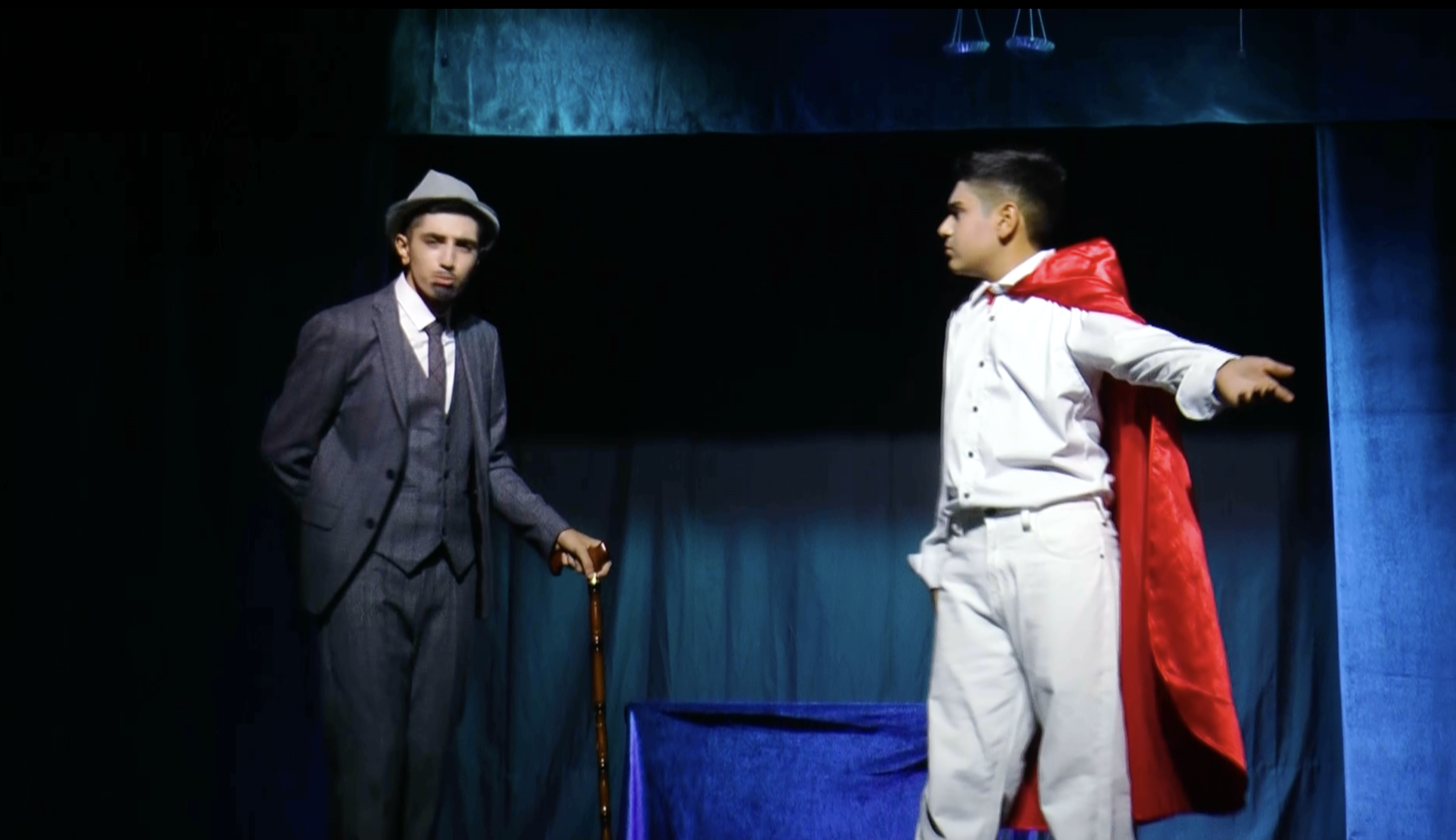 Azyaşlı aktyorlar: Gəncə məktəbliləri teatr səhnəsində 