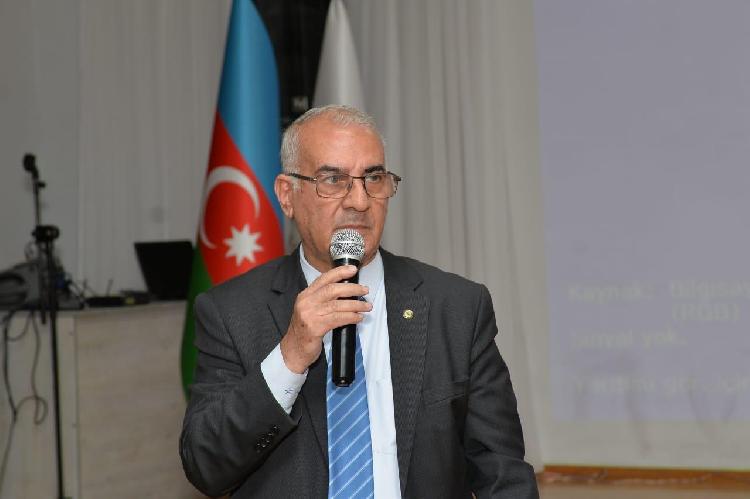 Bağça müdirləri və tərbiyəçi-müəllimlərin ictimai dinləməsi keçirilib