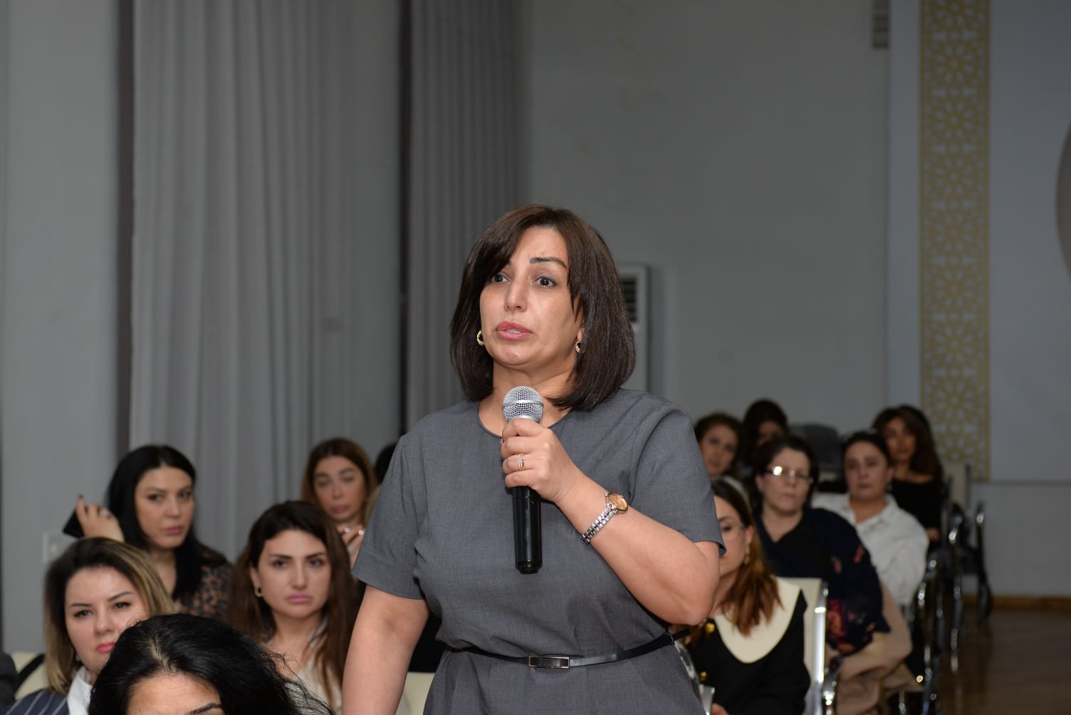 Bağça müdirləri və tərbiyəçi-müəllimlərin ictimai dinləməsi keçirilib