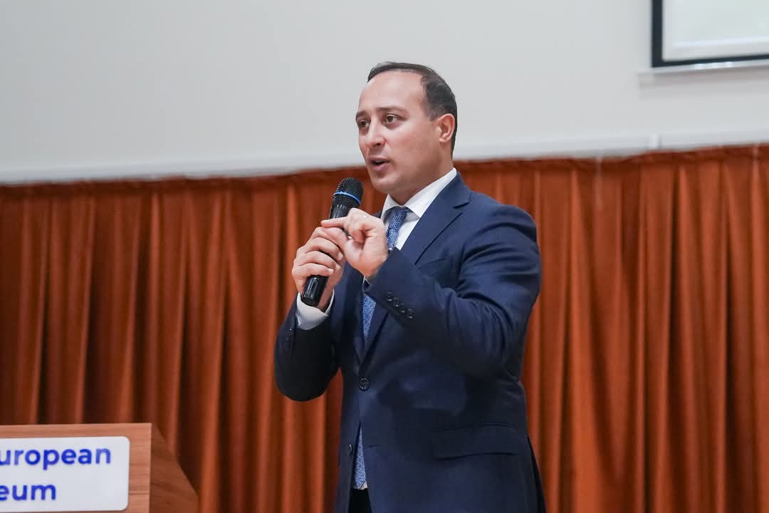 Bakı Avropa liseyində “Gələcəyin peşələri” mövzusunda tədbir keçirilib