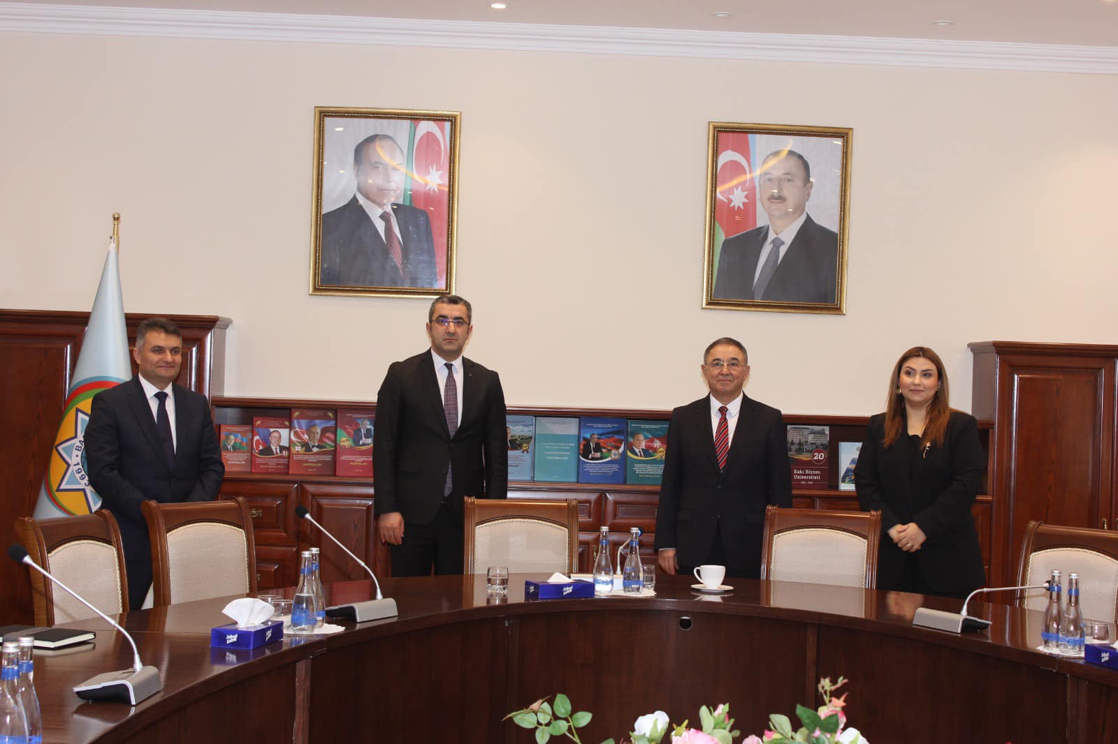 Bakı Biznes Universitetinə institusional akkreditasiya şəhadətnaməsi təqdim edilib