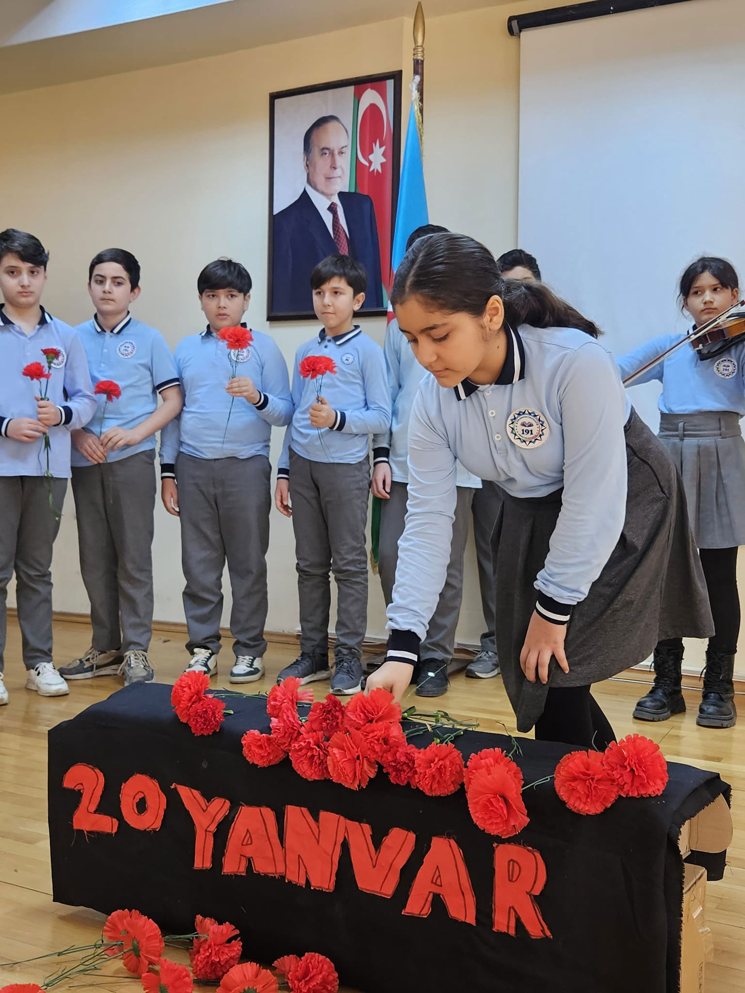 Bakı məktəblərində 20 Yanvara həsr olunmuş tədbirlər keçirilib