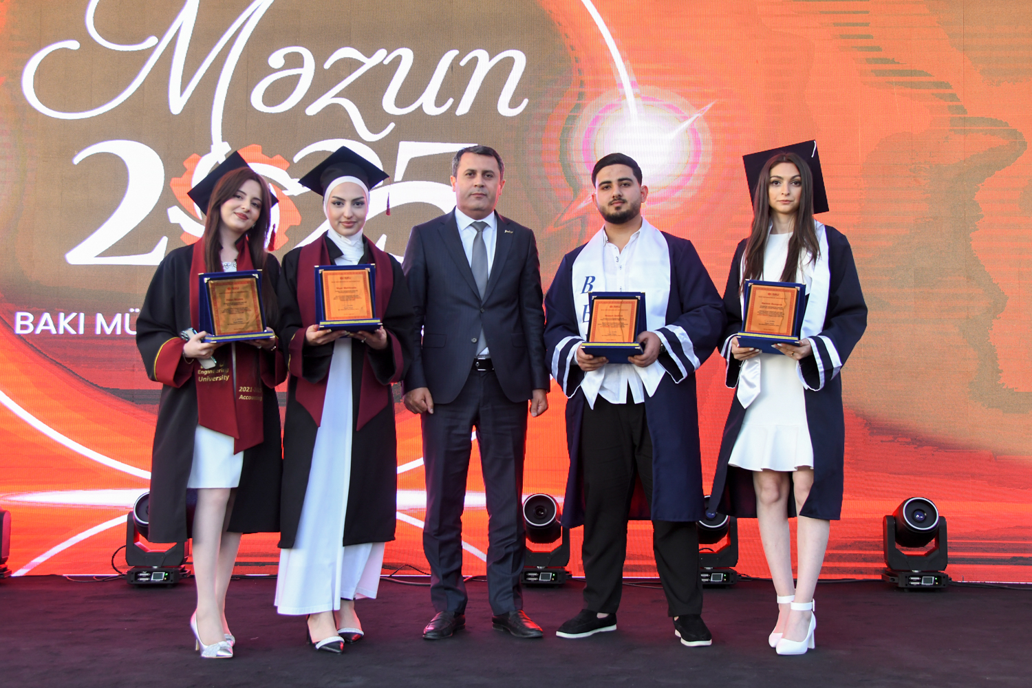 Bakı Mühəndislik Universitetində “Məzun günü” keçirilib