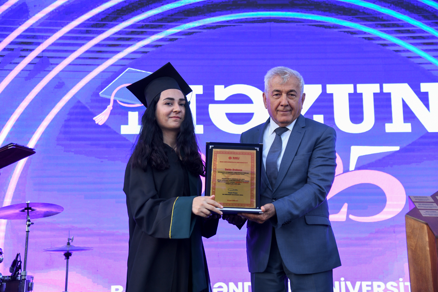 Bakı Mühəndislik Universitetində “Məzun günü” keçirilib