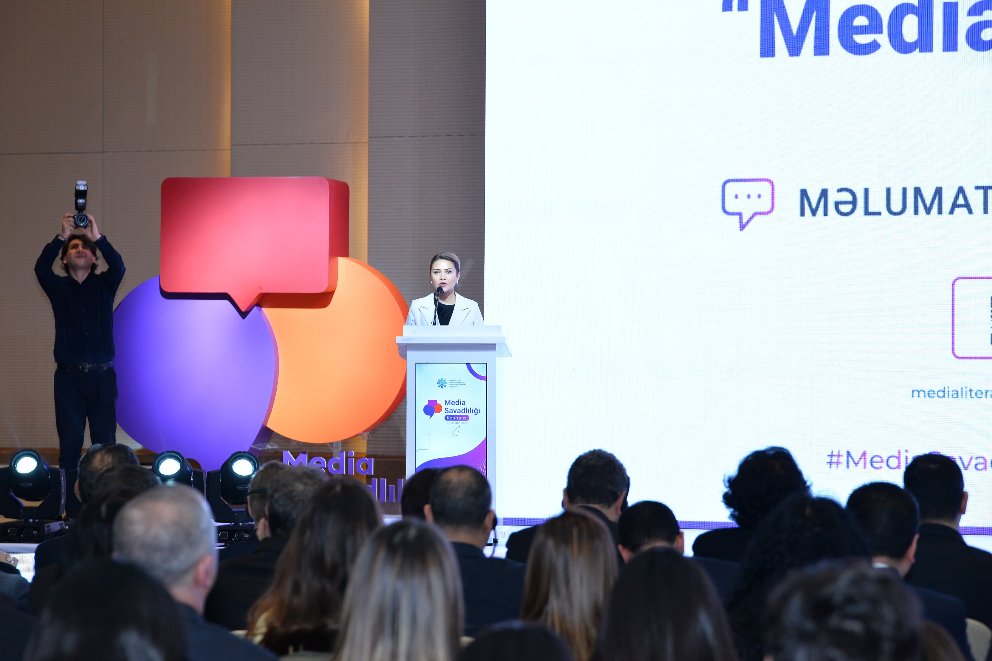Bakıda “Media Savadlılığı” konfransı keçirilib