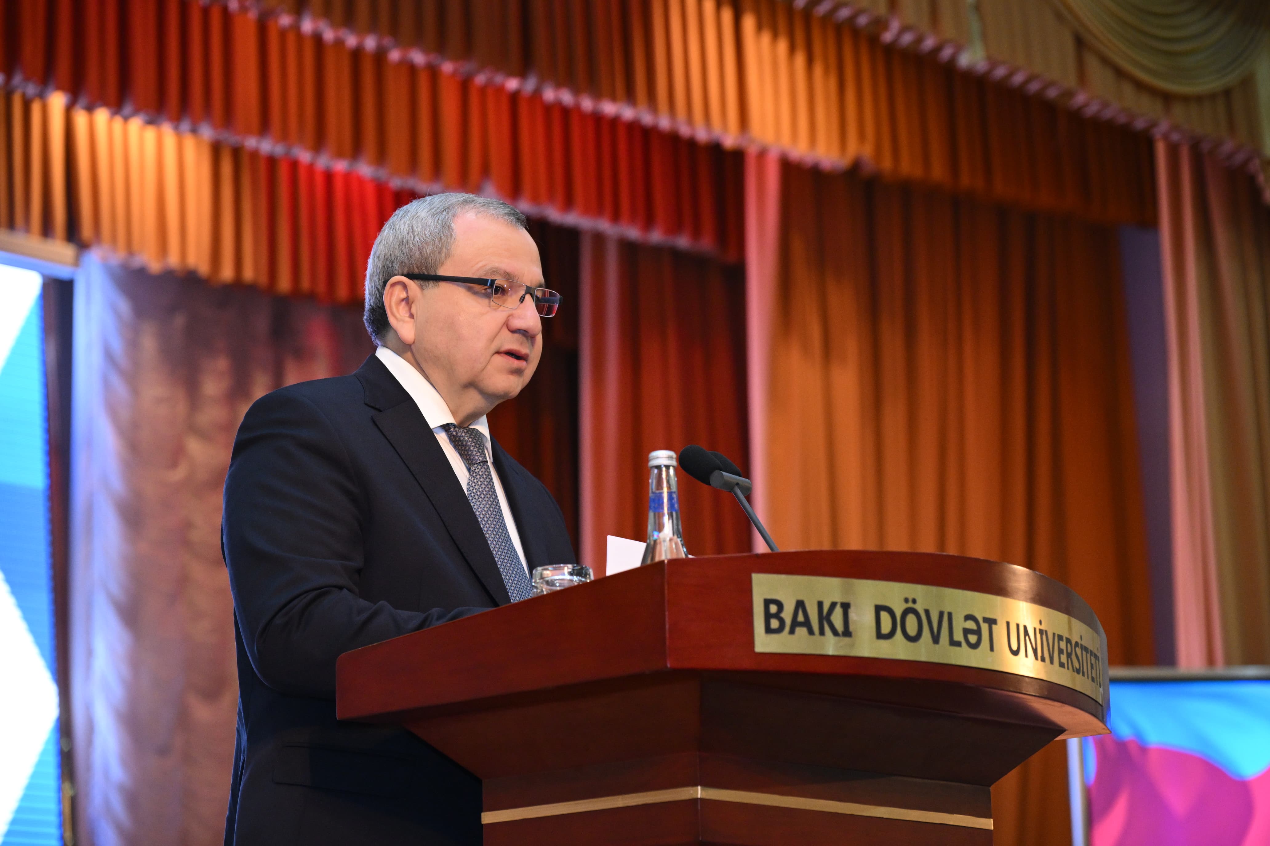 Bakıda “Qızların təhsil hüququ” mövzusunda konfrans keçirilib