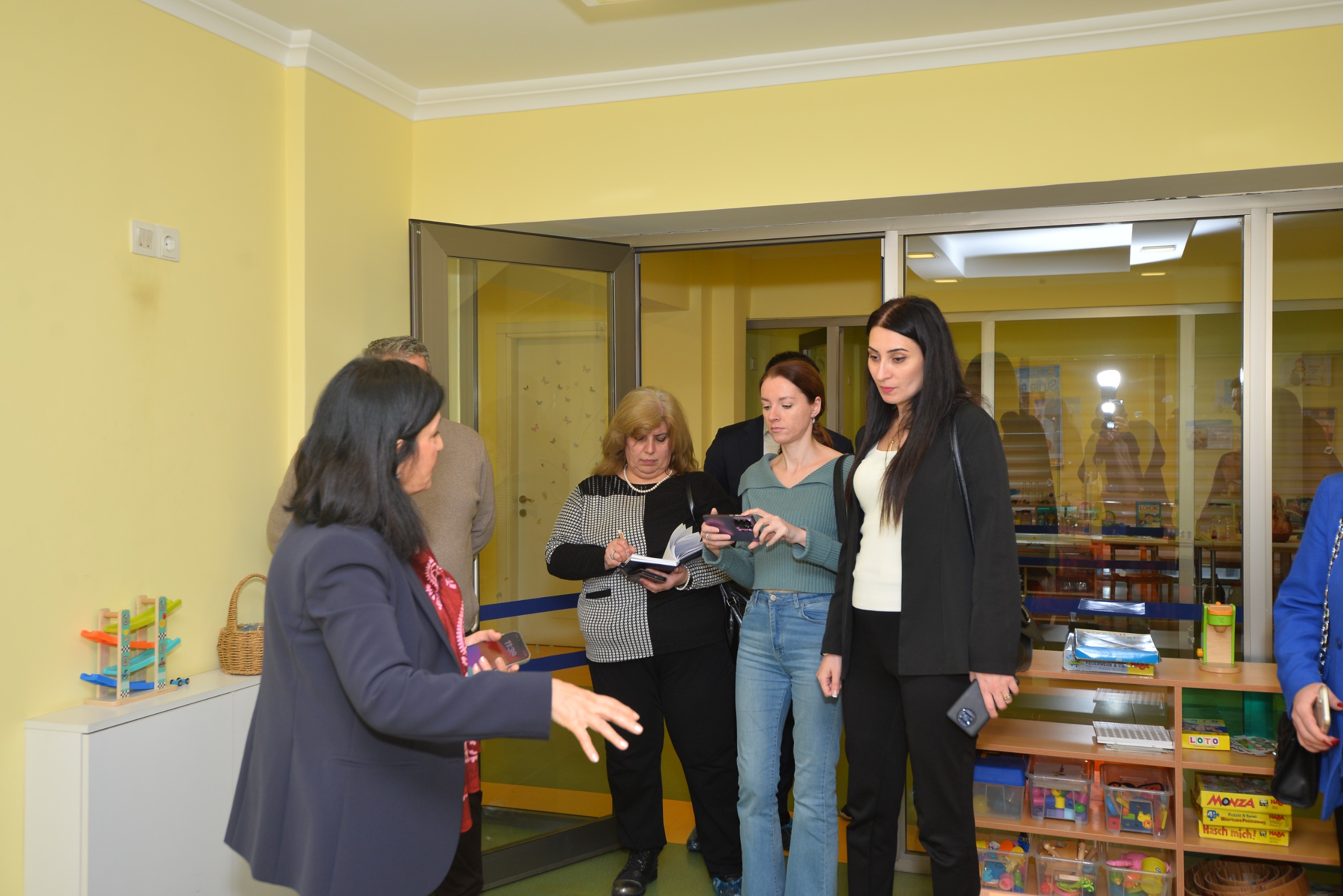 “Balaca alim” uşaq bağçasına mediatur təşkil olunub   