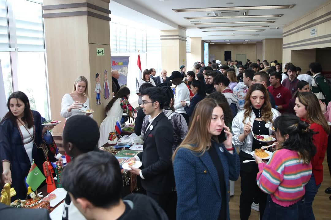 BANM-də Beynəlxalq Ana Dili və Mədəniyyət Günü tədbiri keçirilib