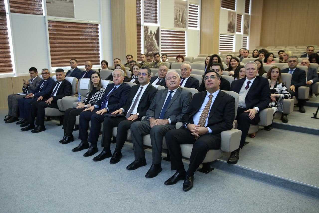 BANM-də “Keyfiyyətli təhsil – müasir çağırışlar” adlı forum keçirilib