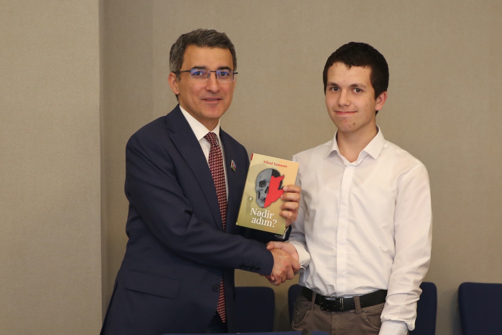 BANM-də millət vəkilinin tələbələrlə görüşü keçirilib