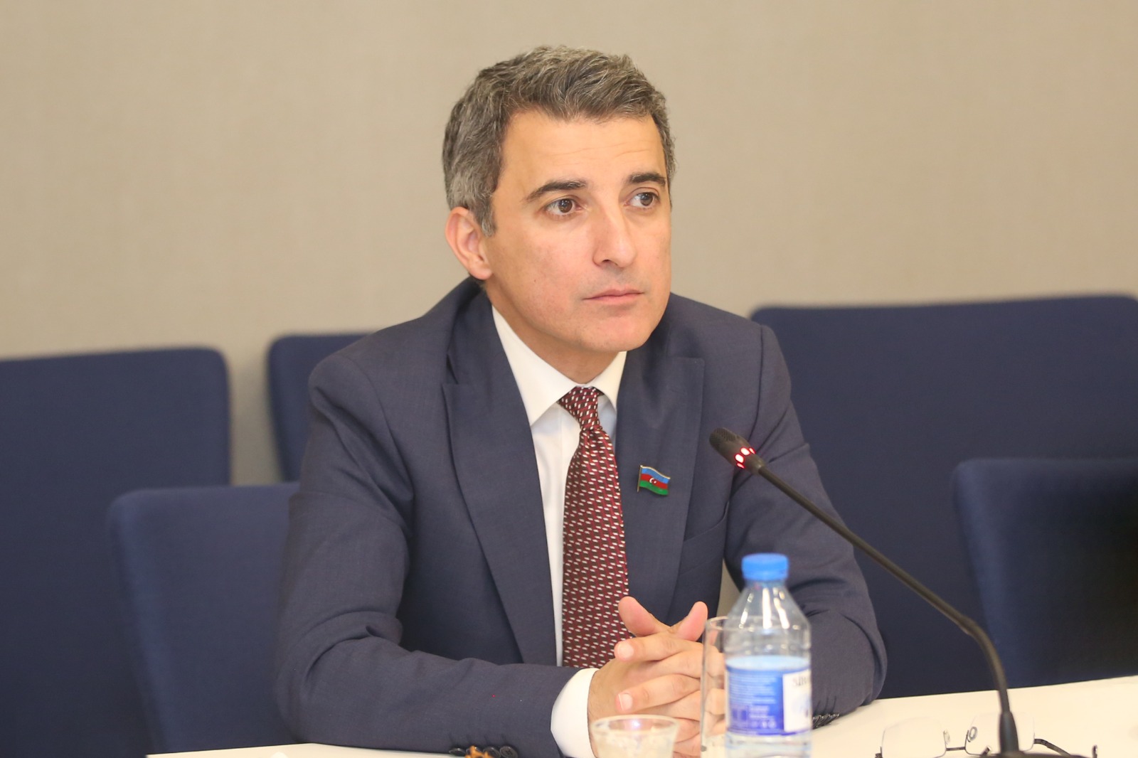 BANM-də millət vəkilinin tələbələrlə görüşü keçirilib