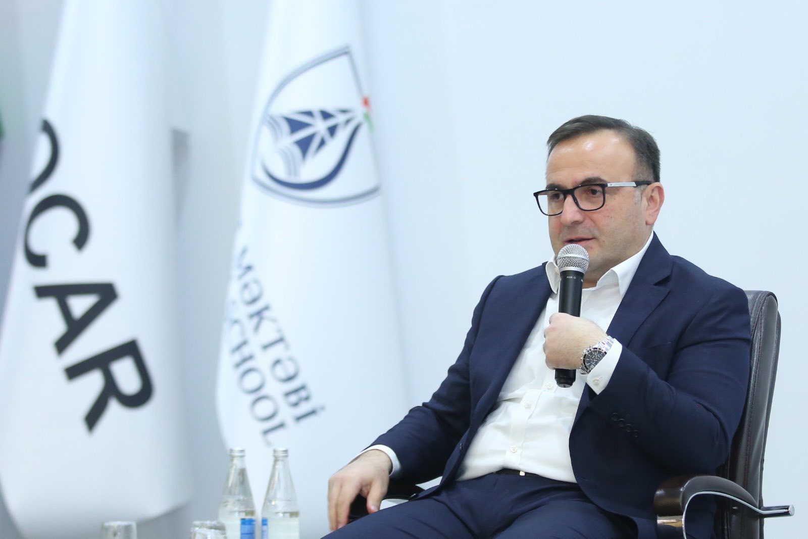 BANM-də süni intellekt və enerjinin gələcəyi mövzusunda konfrans keçirilib