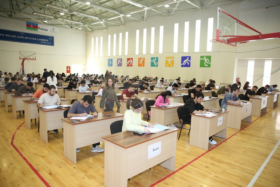 BANM-də yay imtahan sessiyası başlayıb