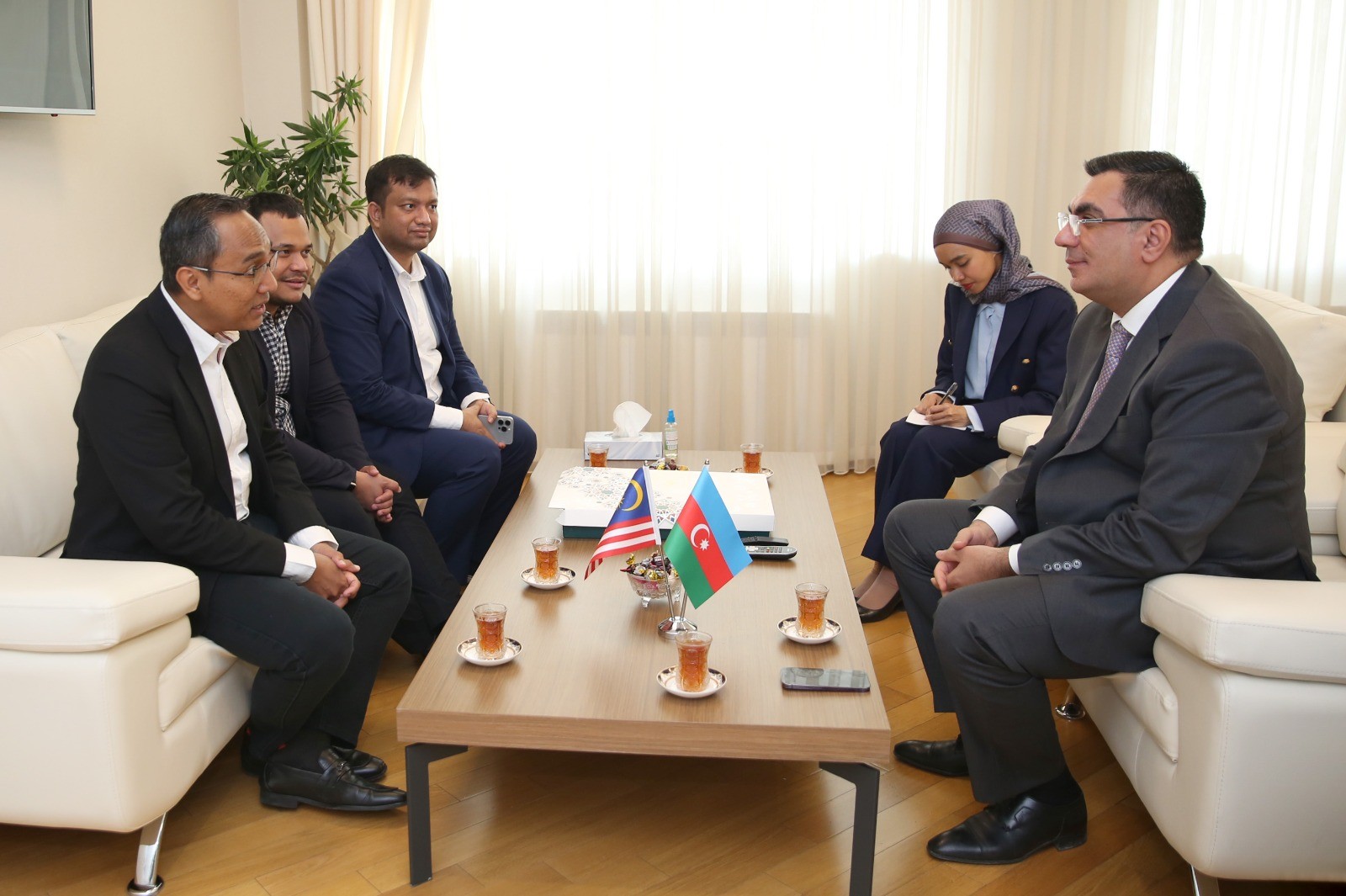 BANM ilə Malayziyanın Petronas Texnoloji Universiteti arasında əməkdaşlıq yaradılır