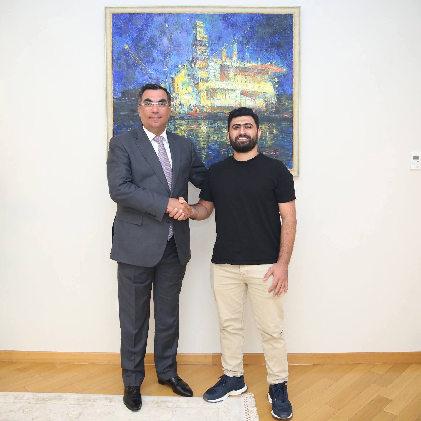 BANM məzunu Edinburq Universitetində təlimçi oldu