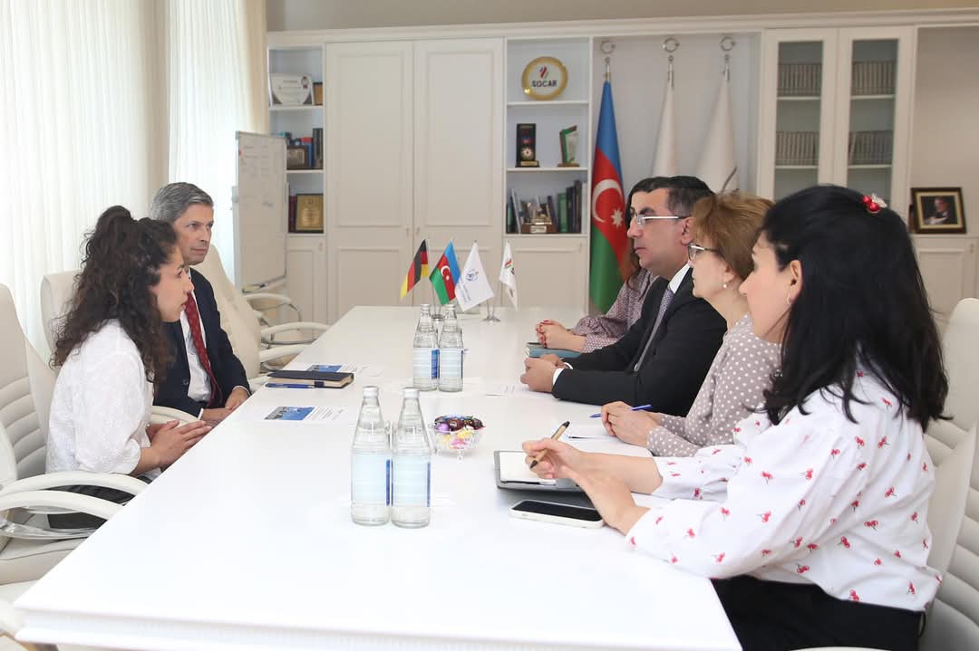 BANM rektoru DAAD Regional Tbilisi ofisinin rəhbəri ilə görüşüb 