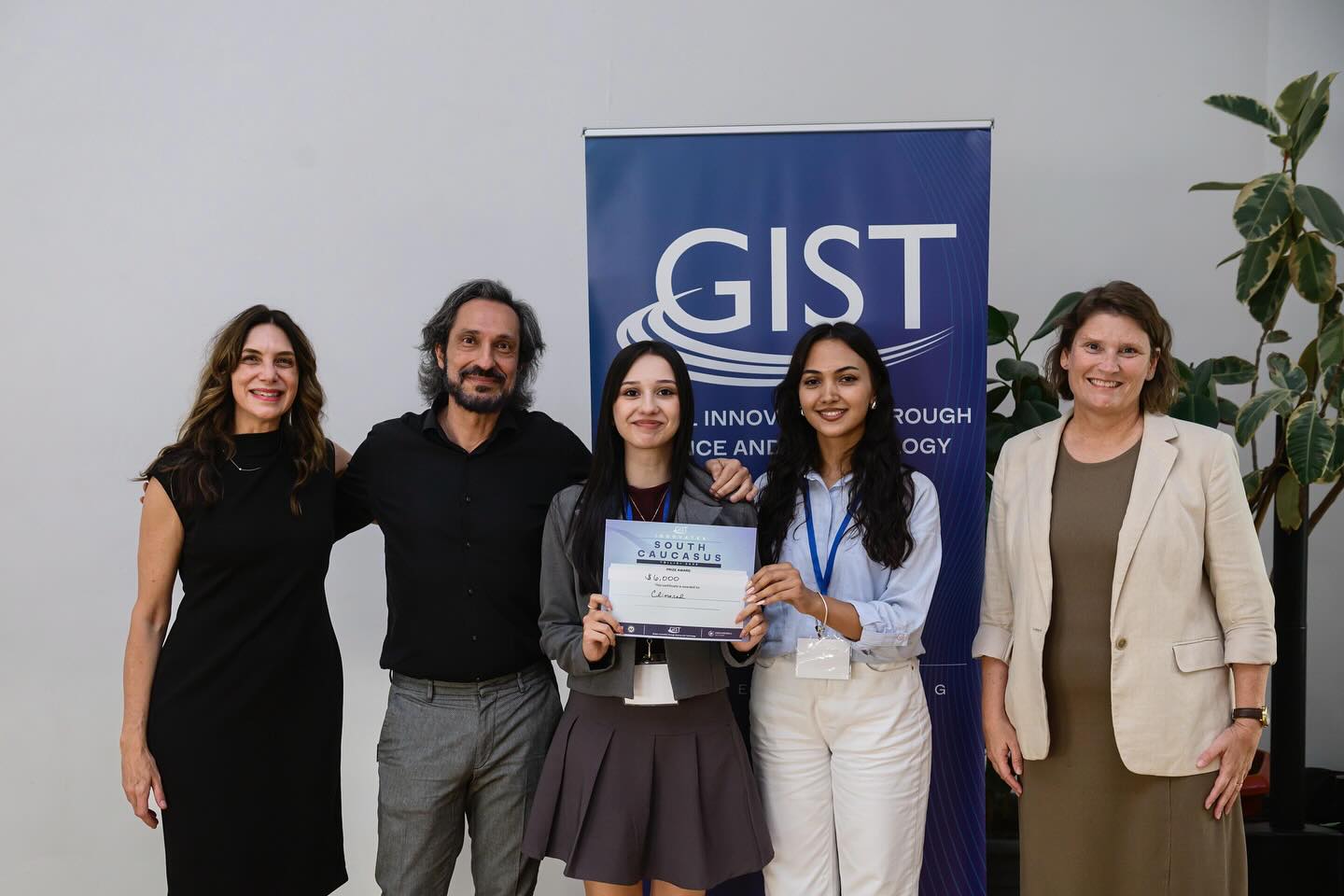 BANM tələbələri beynəlxalq proqramda 7000 ABŞ dolları mükafat qazanıblar 