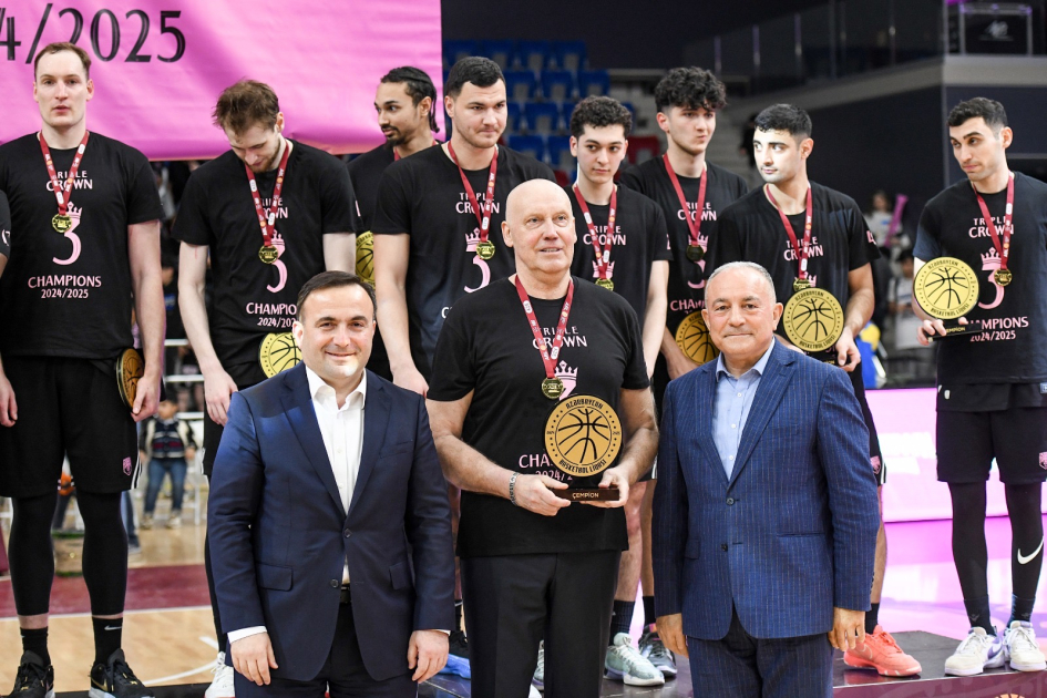Basketbol üzrə Azərbaycan çempionatının qalibi mükafatlandırılıb
