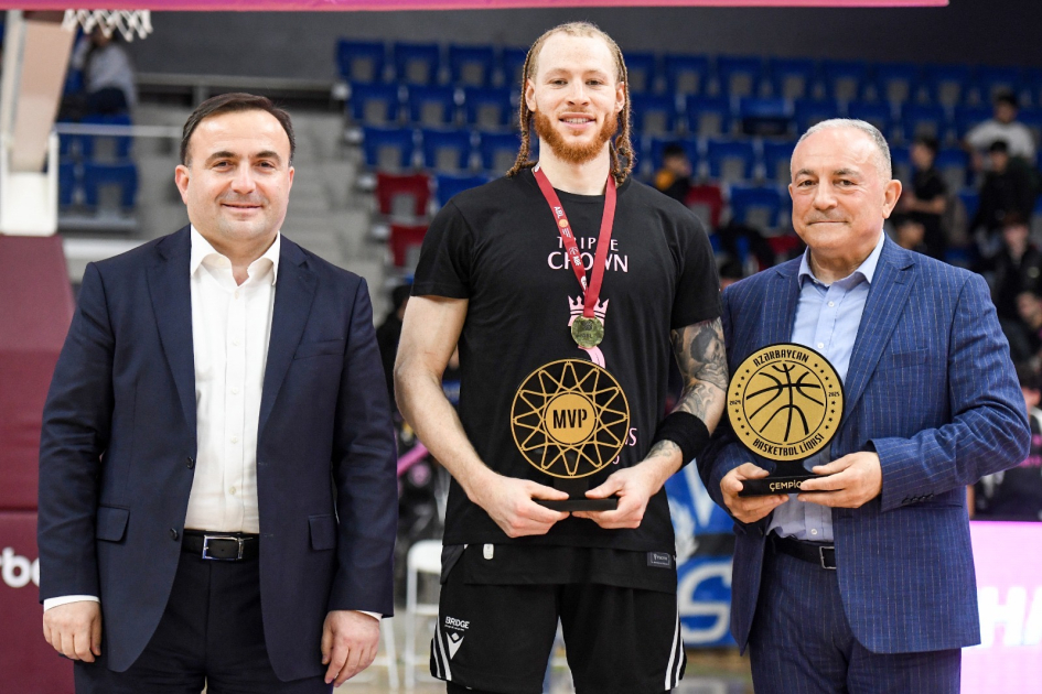 Basketbol üzrə Azərbaycan çempionatının qalibi mükafatlandırılıb