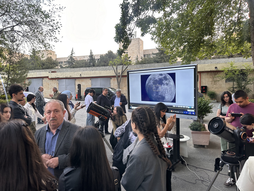 BDU-da astronomik müşahidə günü keçirilib