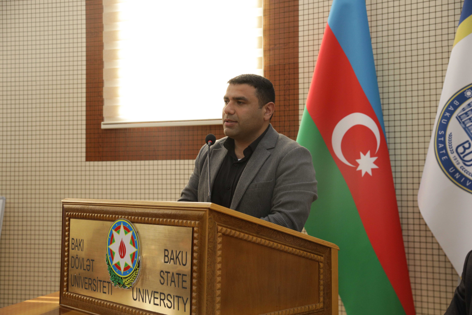 BDU-da birinci şeir forumu keçirilib