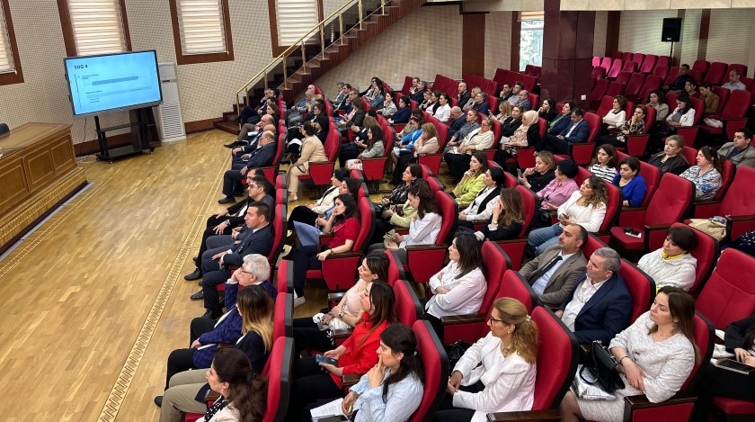 BDU-da Dayanıqlı İnkişaf Məqsədlərinin tədris və tədqiqata inteqrasiyasına dair təlim keçirilib 