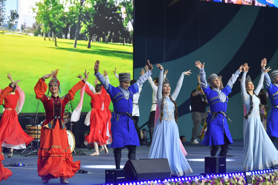 BDU-da “Məzun günü” keçirilib