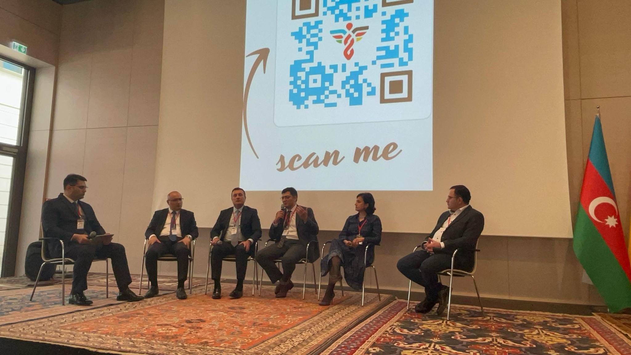 Berlində Azərbaycanlı Həkimlərin Qurultayı keçirilib