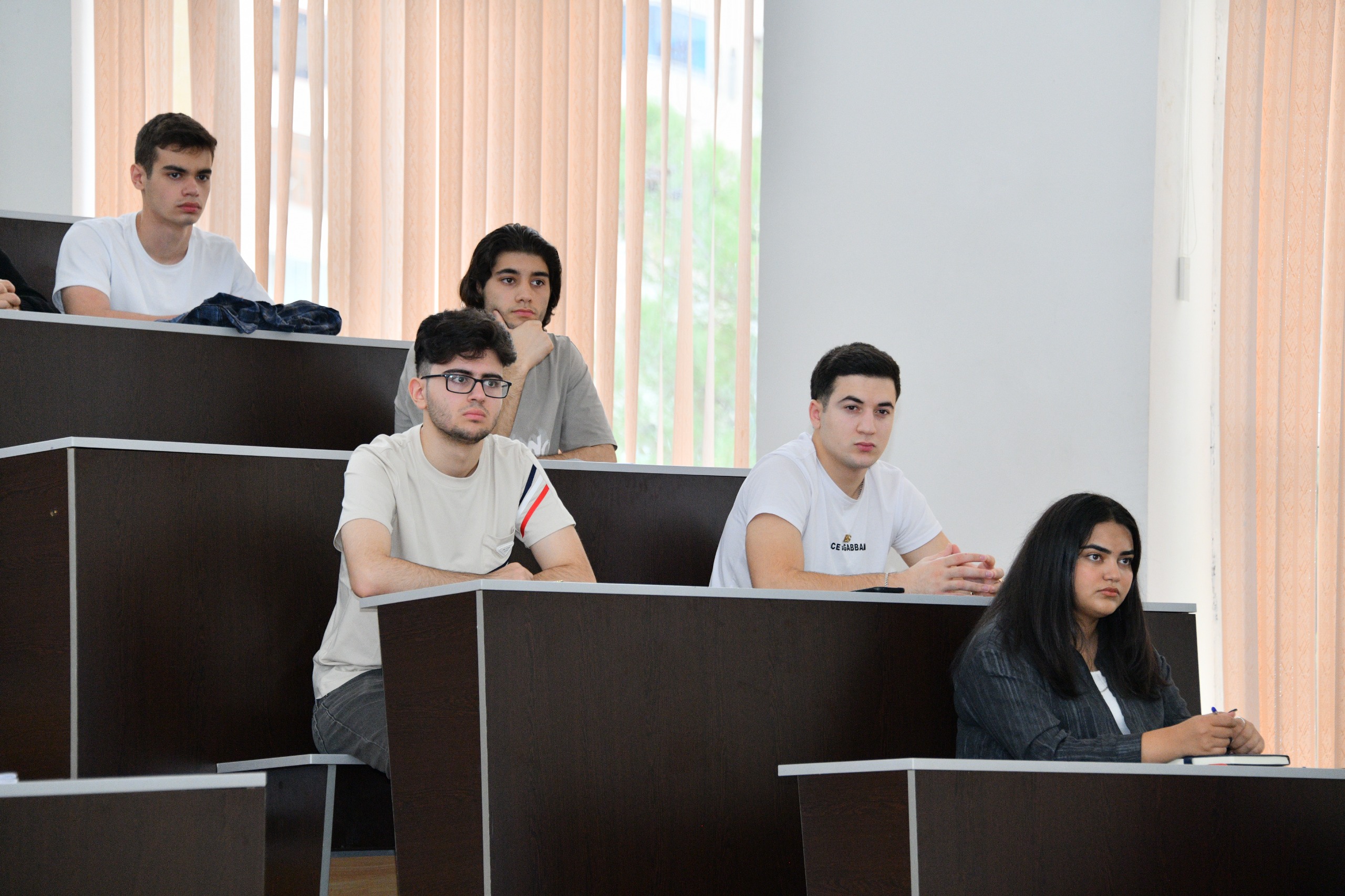 Beynəlxalq ikili diplom proqramlarına qəbul olan tələbələrin sayı açıqlanıb 