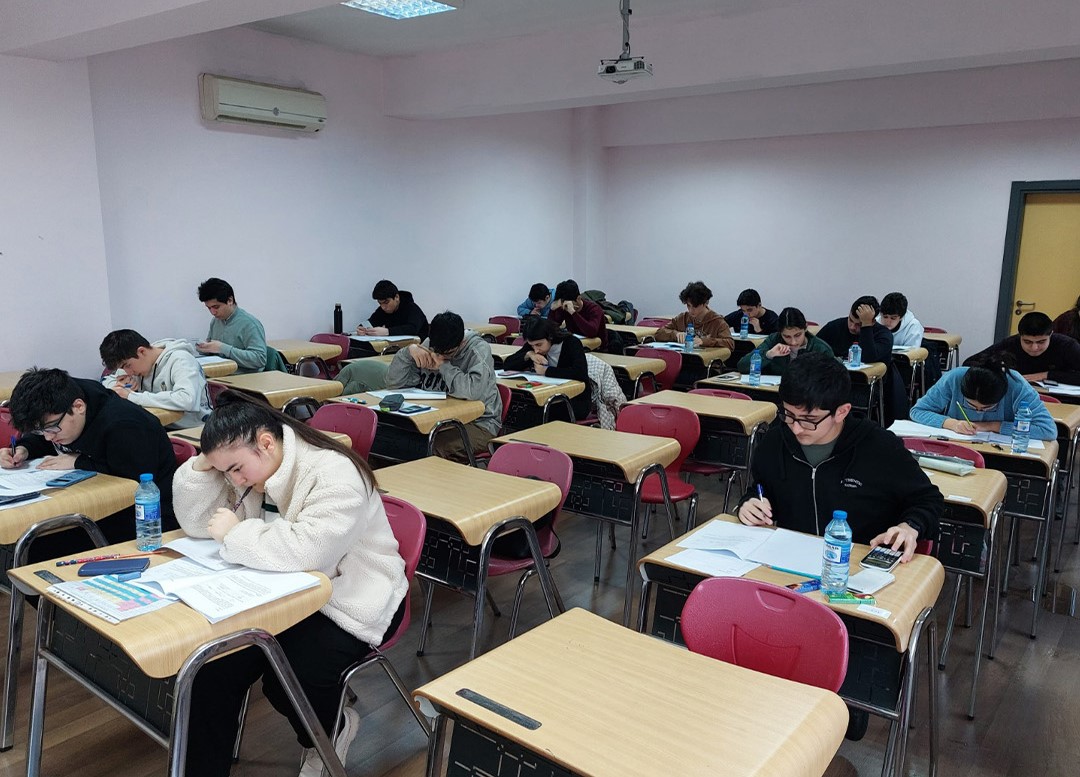 Beynəlxalq Mendeleyev Kimya Olimpiadasında ölkəmizi təmsil edəcək milli komanda üzvləri müəyyən olunub 