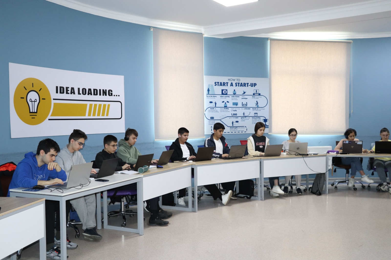 Beynəlxalq Olimpiada Mərkəzinin şagirdləri düşərgədə iştirak ediblər