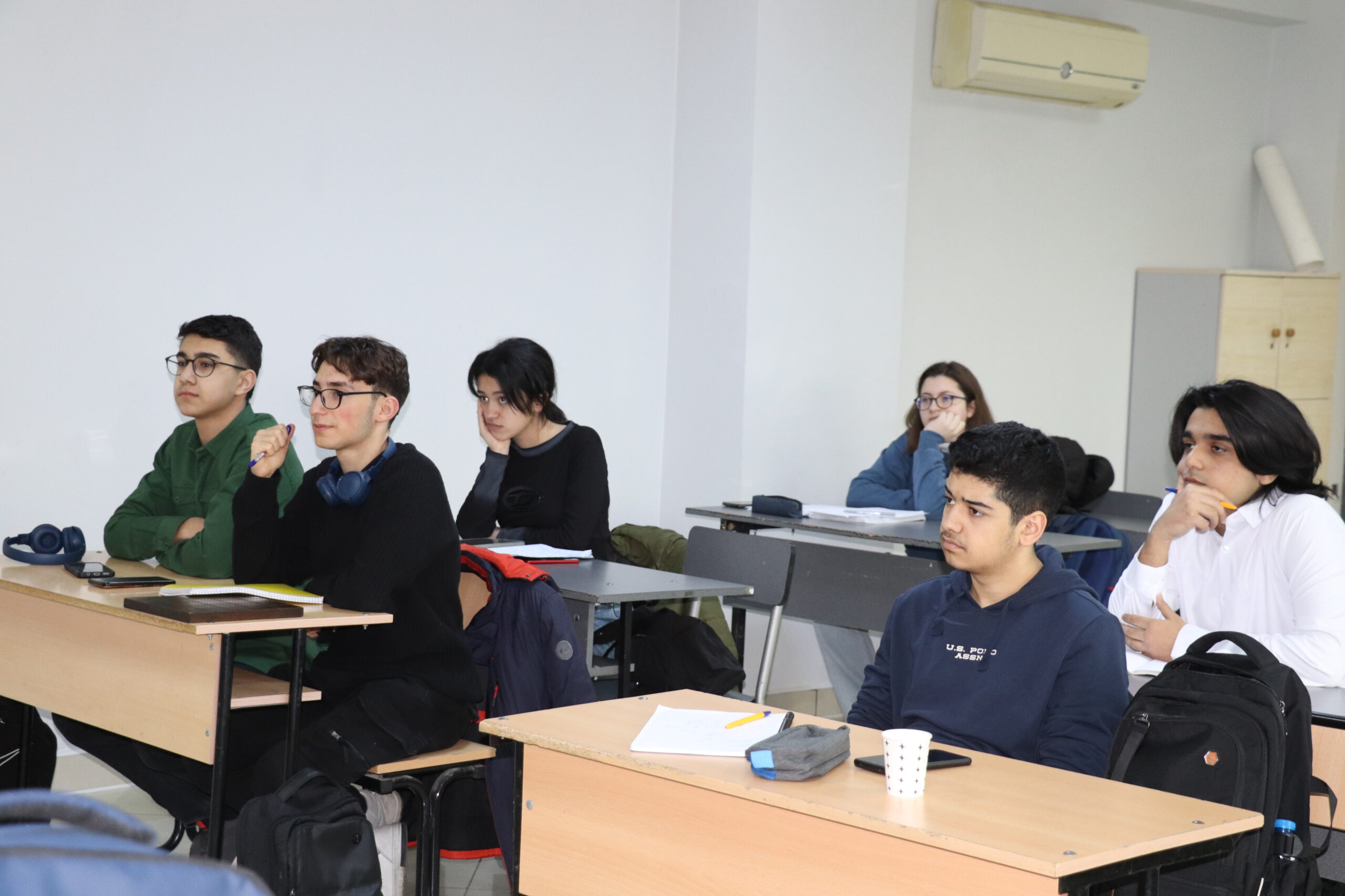 Beynəlxalq olimpiadalara hazırlıq dərsləri interaktiv metodlarla keçirilir 