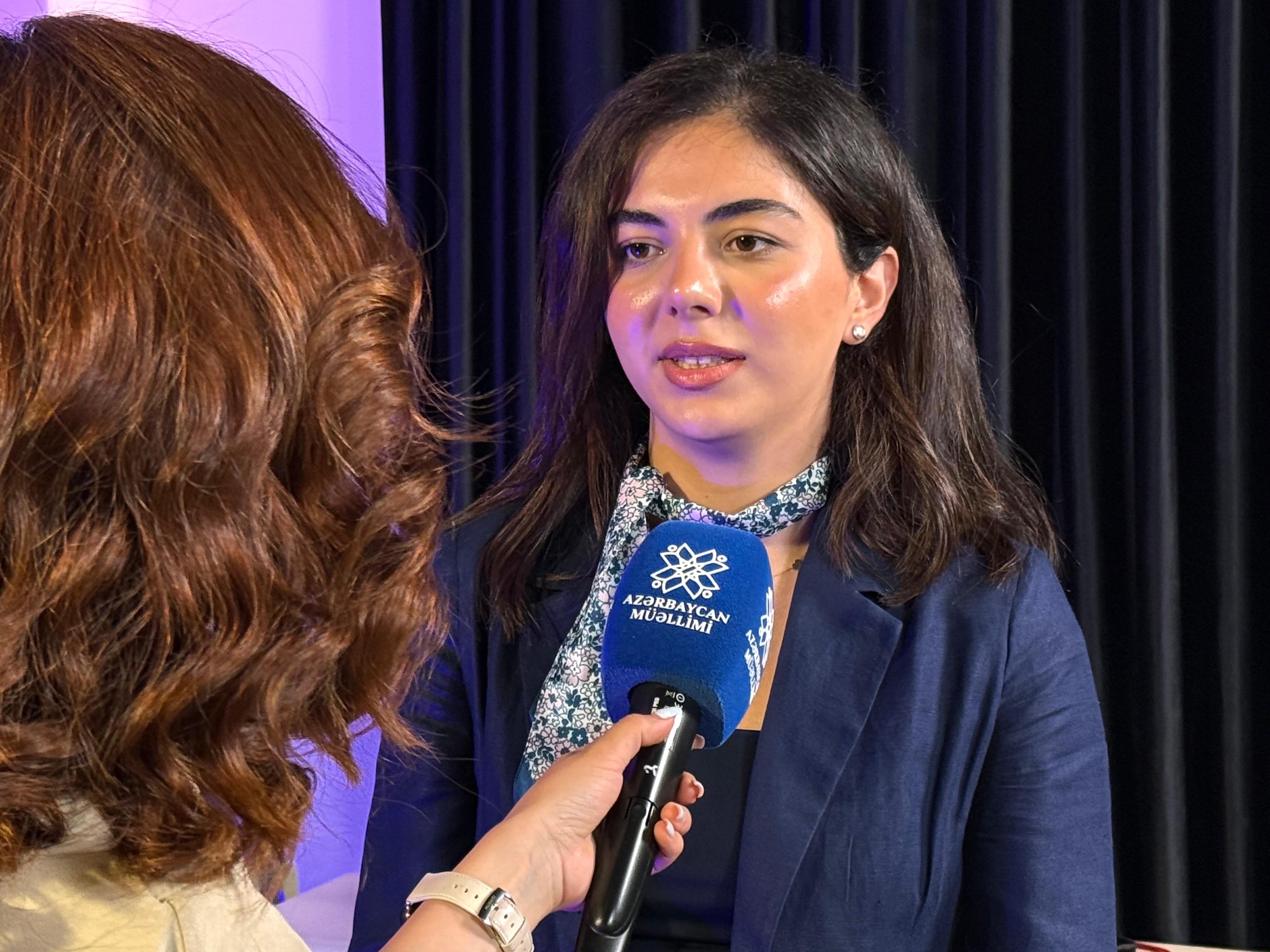 "Bəzən şagirdlər diqqət çəkmək üçün hüquqazidd hərəkətlərə əl atırlar" – MÜSAHİBƏ – VİDEO 